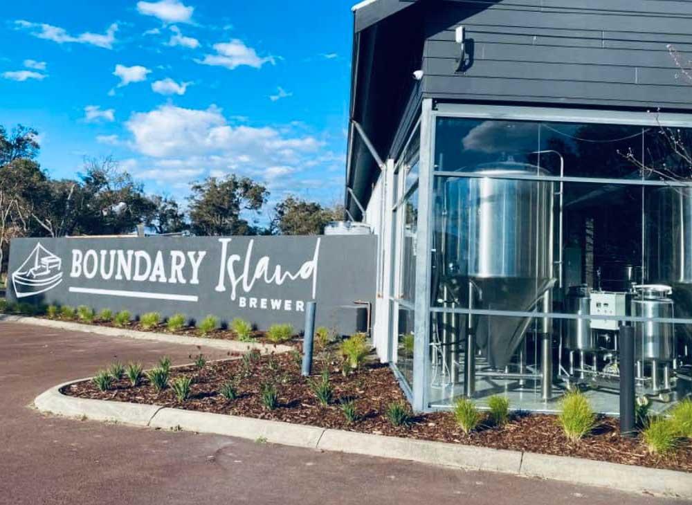 <b>Boundary island brewery- New 10HL micro</b>